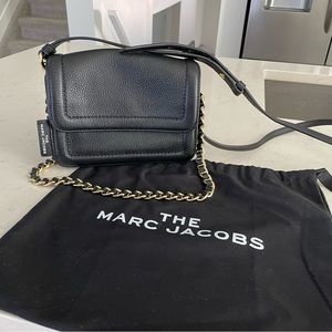 Authentic Marc Jacobs - The Cushion Bag